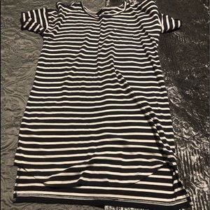 Dress t-shirt